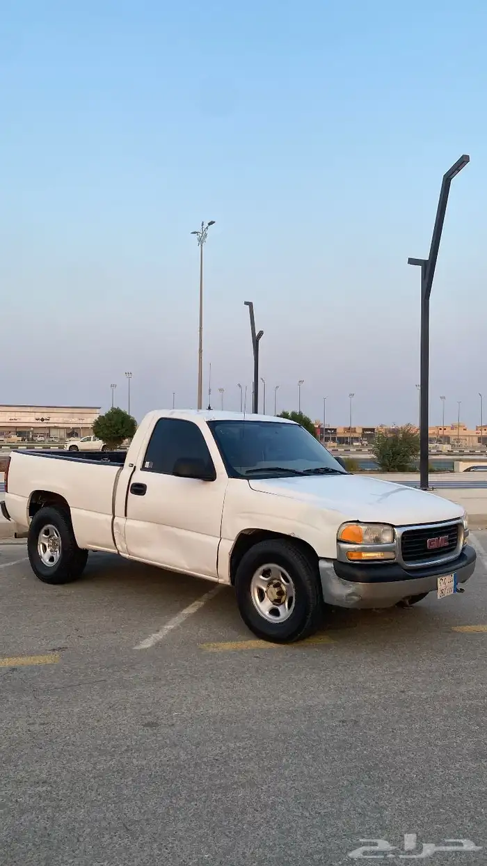 للبيع أو البدل جمس سيرا 2001 نظيف 2