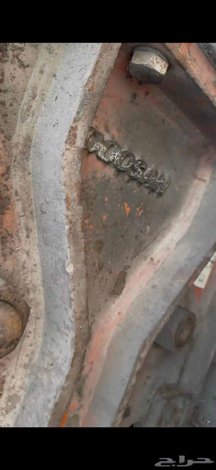 ونش حاويات 20طن وثلاثه دقاقات دوسان وغيره 0