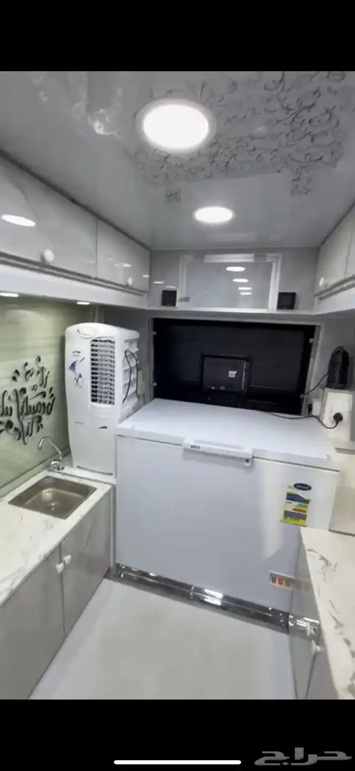 سيارة ايسكريم للايجار 2