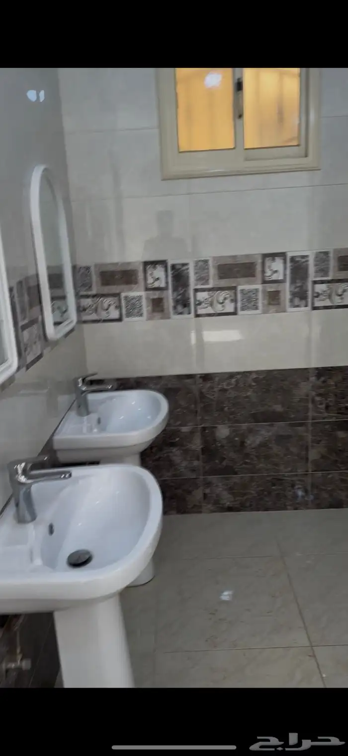 شقه عزاب خميس مشيط حي ذلاله طريق الاربعين 4