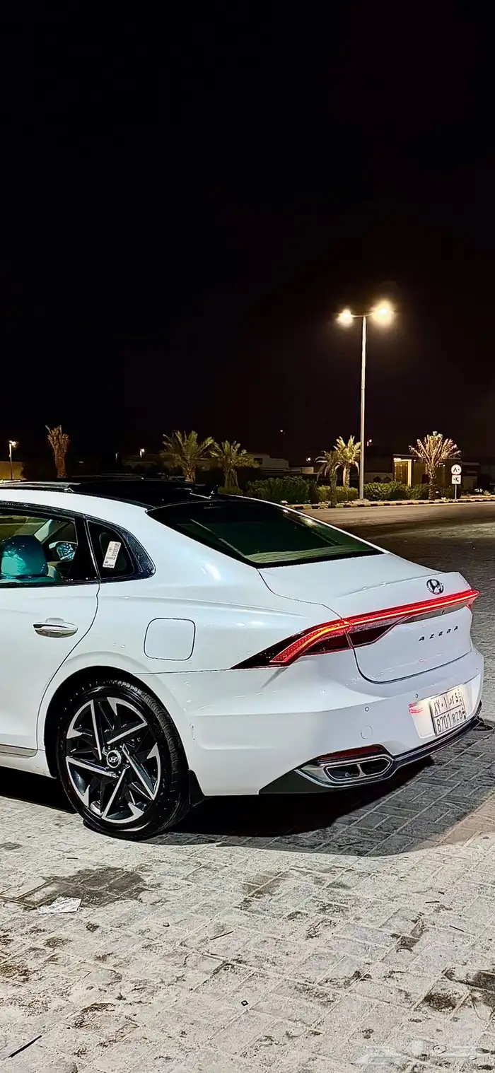 ازيرا 2021 فل كامل بريميوم 1