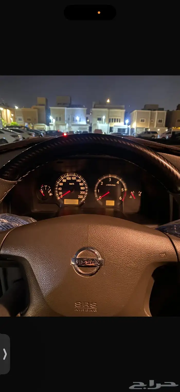 نيسان فتك شاص SGL لون اسود اساس تماتيك موديل 2015 5