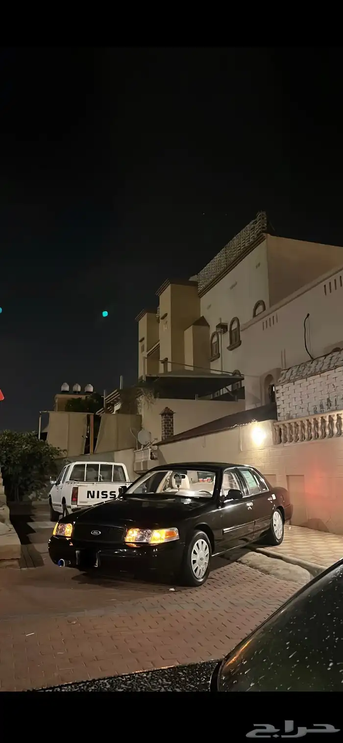 فورد كراون فيكتوريا بوليسي 12 1