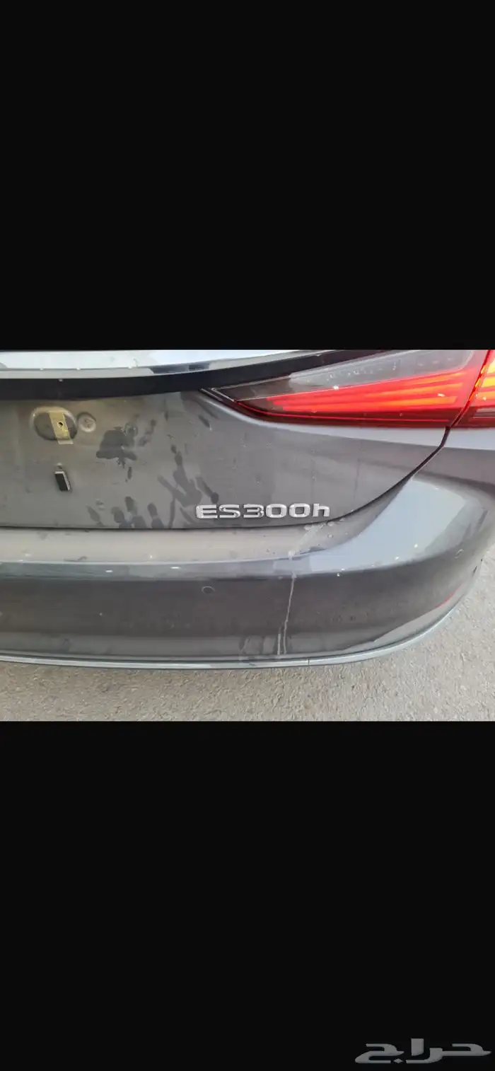لكزس ES 300 h 15