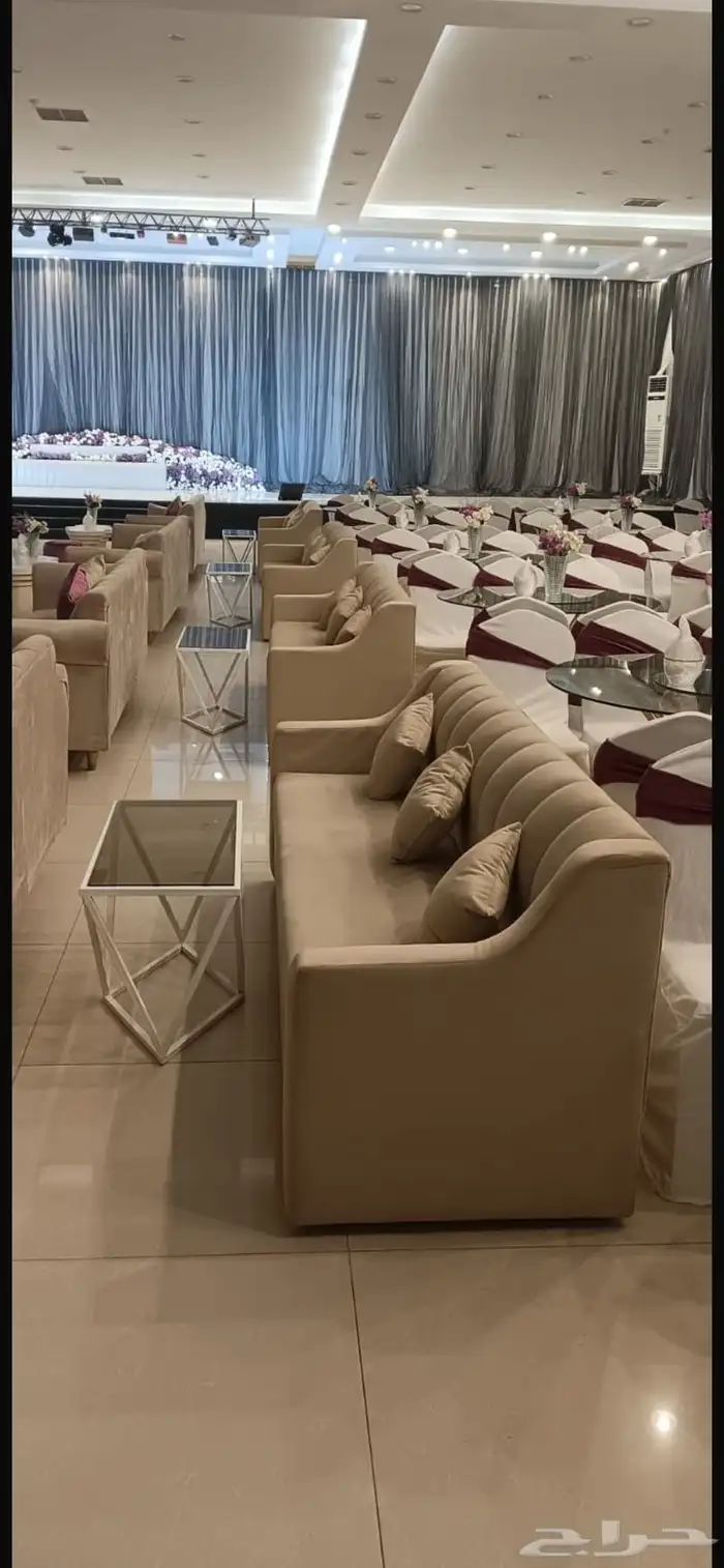 تاجير كراسي طاولات كنب جلسات مكيفات صحراويه هاي تيبل كوش 1