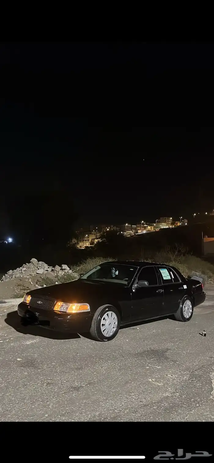 فورد كراون فيكتوريا بوليسي 12 4