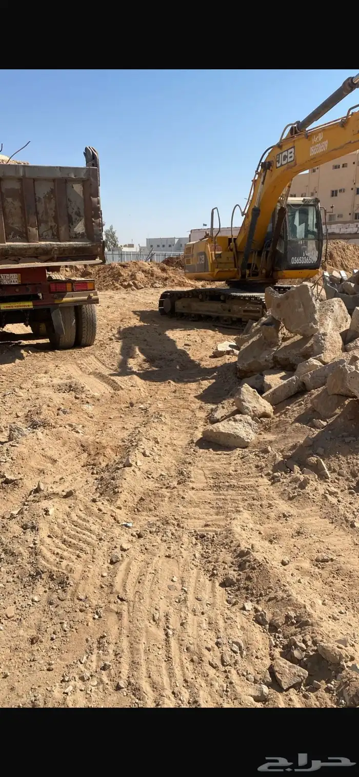 تريله قلاب شيول بوكلين 1