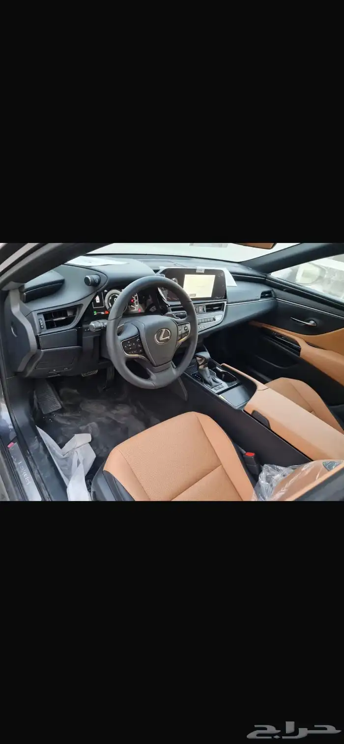 لكزس ES 300 h 8