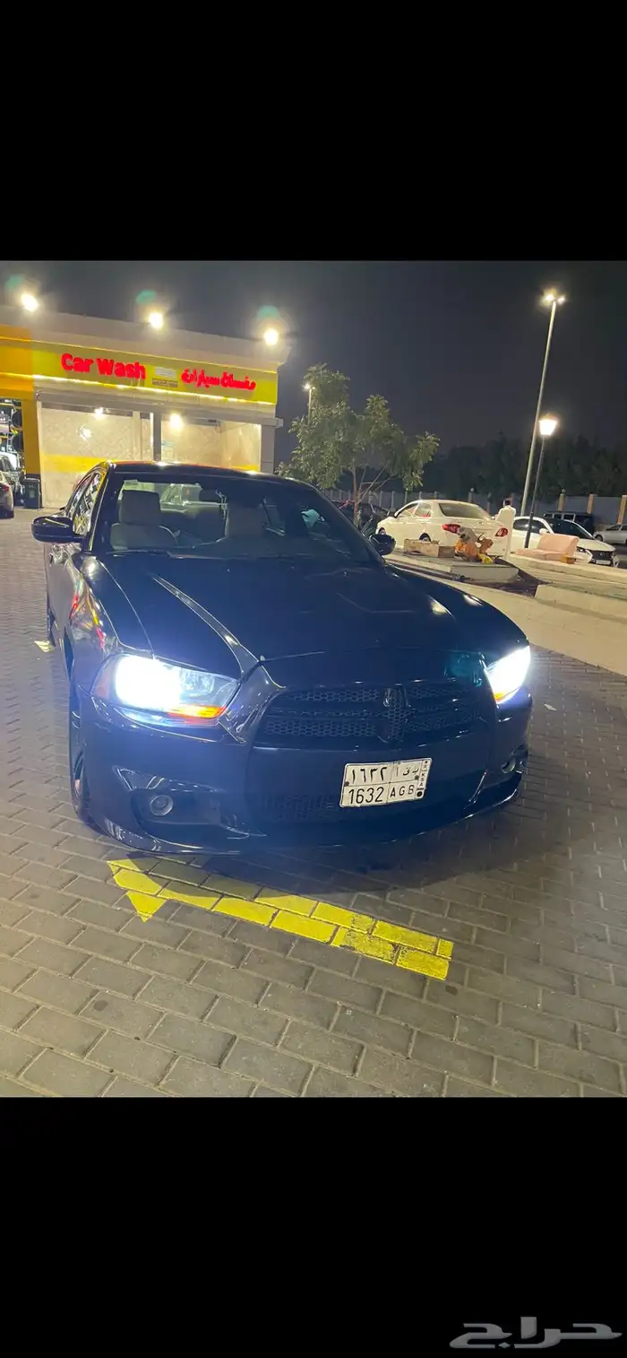 دوج تشارجر 2011 5