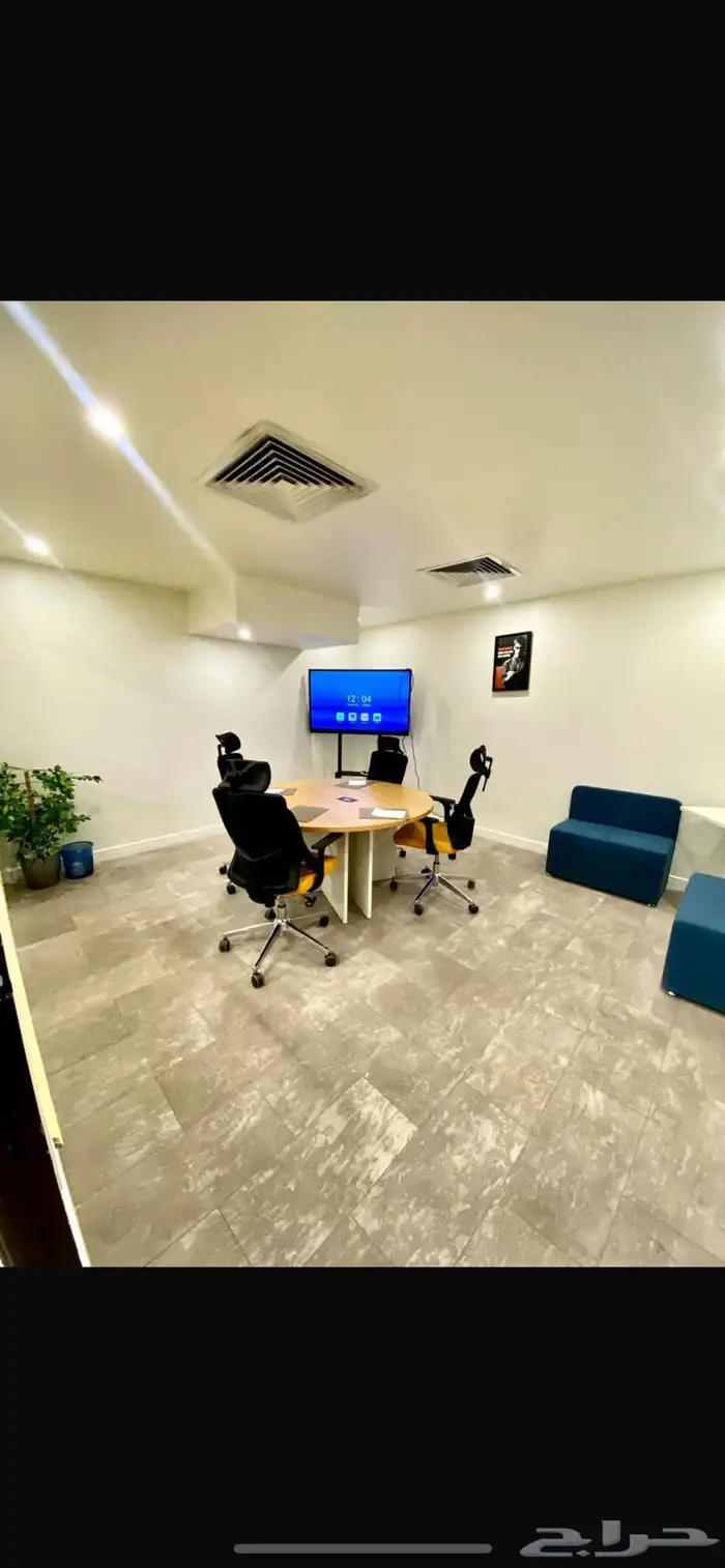 مكاتب مؤثثة وجاهزة للإيجار بالرياض 9