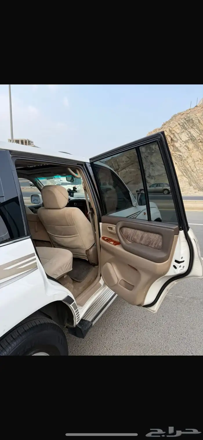 لاندكروزر 2002 GXRوكاله 8