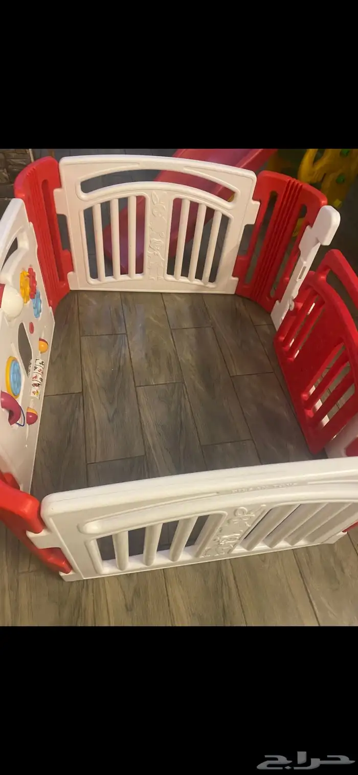 اثاث كنبات وطاولة طعام 20