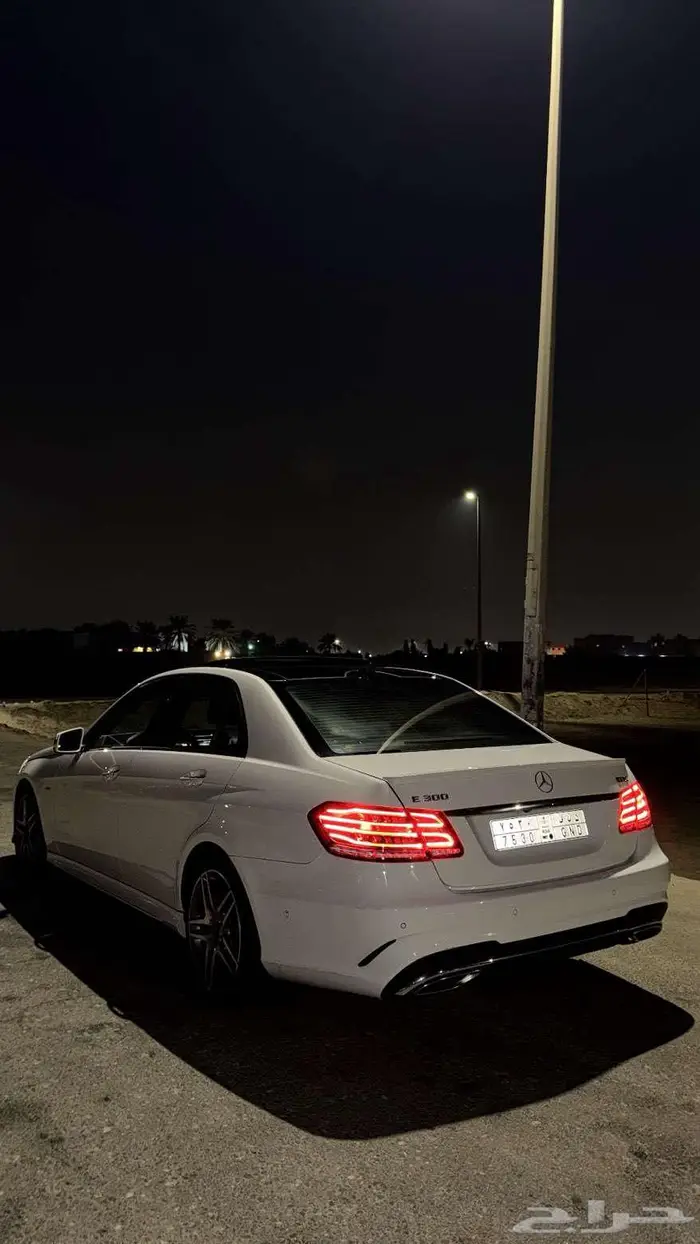 مرسدس E300 فل كامل 6