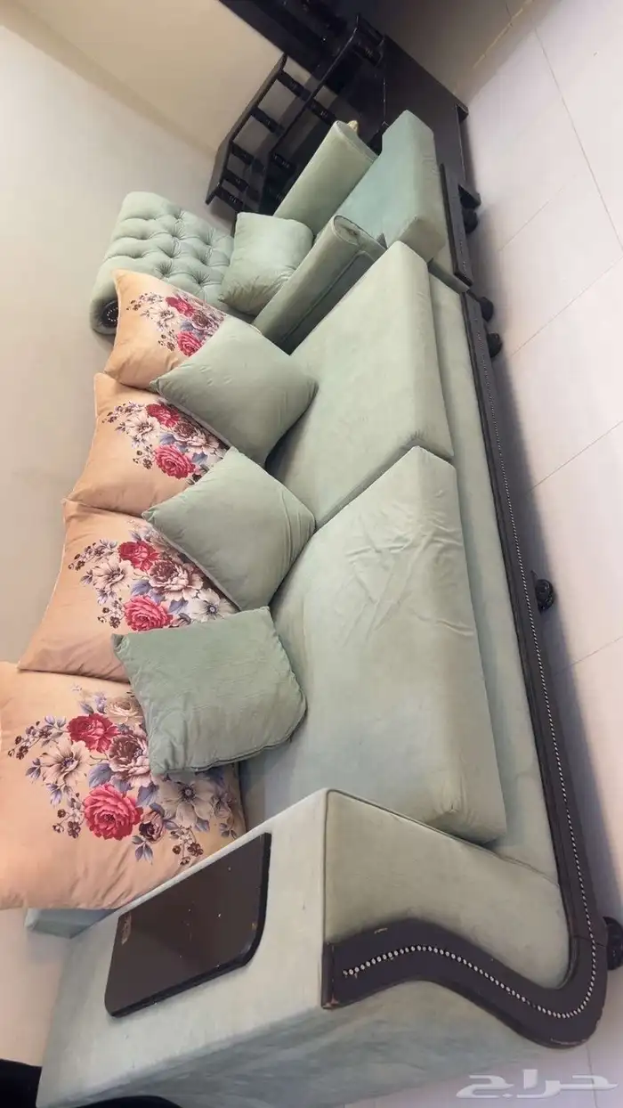 كنب للبيع اصلي خامة فاخرة ومريحة 2