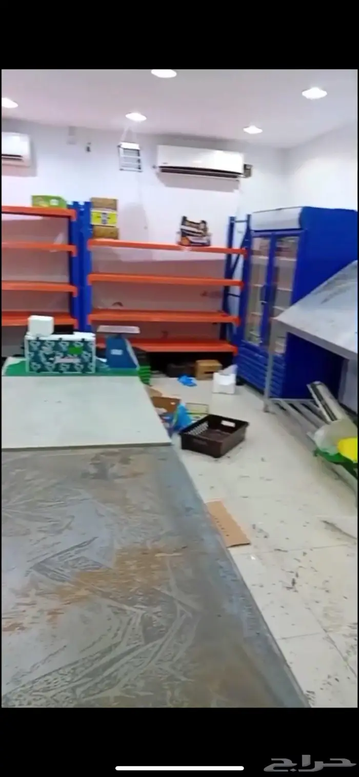 محل خضاروفواكه متكامل للبيع اوالتاجير بالخرج 3