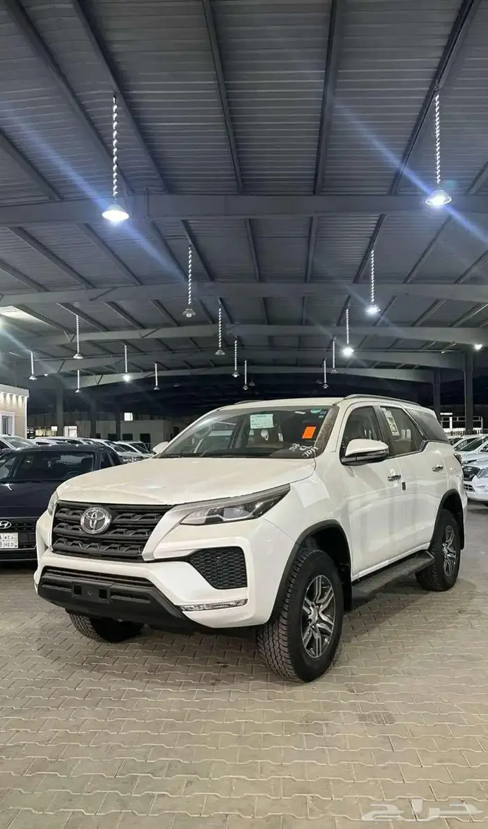 تويوتا فورتشنر GX2 ديزل 2025 1