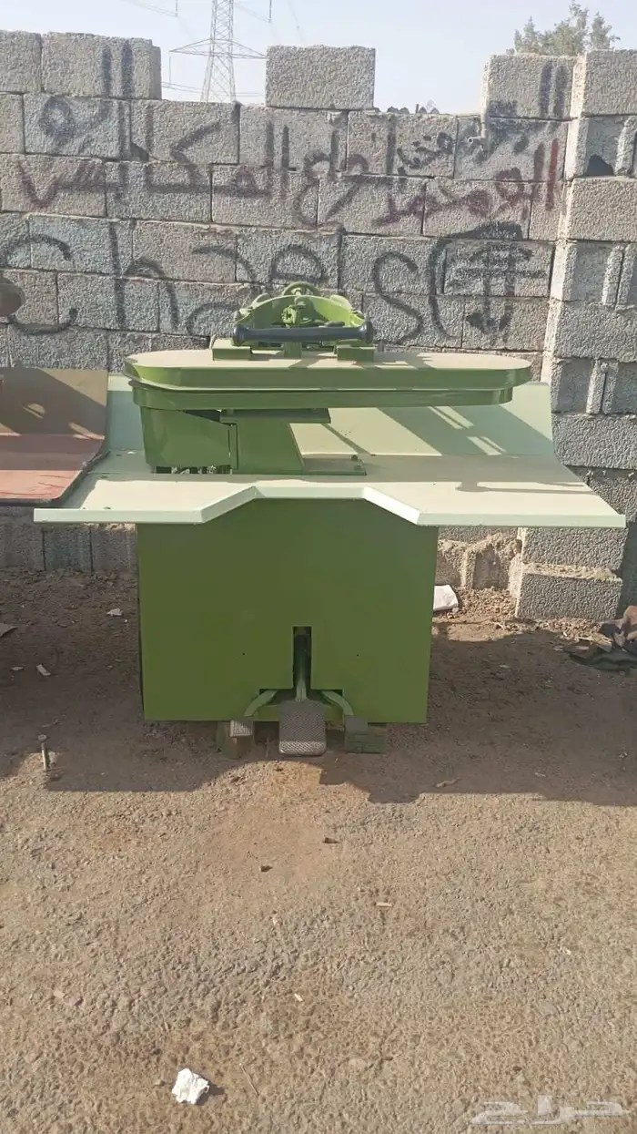 نبيع جميع انواع العده من بولارا كهربا وديزل ونشفات من جميع 8