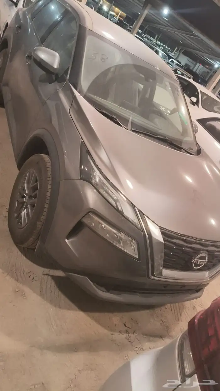 نيسان اكس تريل 5 مقاعد بدون دبل 2025 4