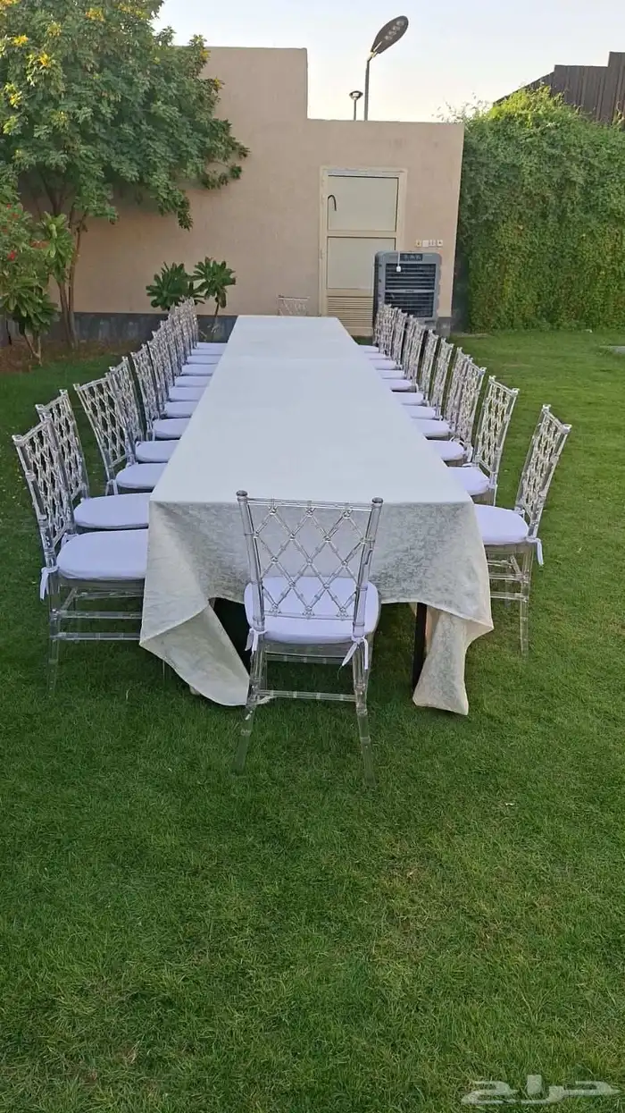 تاجير كراسي و طاولات تاجير طاولات طعام تاجير طاولات كوكتيل 0