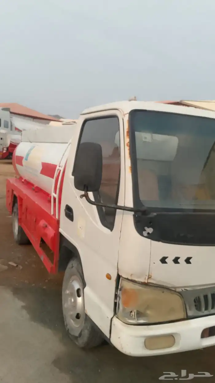 للبيع دينا جاك 2011 صهريج ديزل 6000 لتر جاهز بعداد ومضخة 1