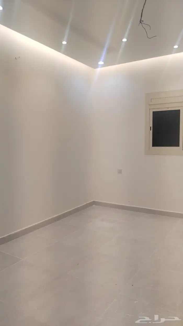 شقة حي ابو مراغ مكونا من 5 غرف مجددا 13