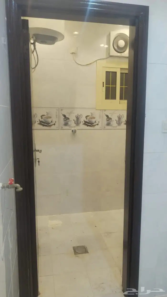 شقة حي ابو مراغ مكونا من 5 غرف مجددا 12