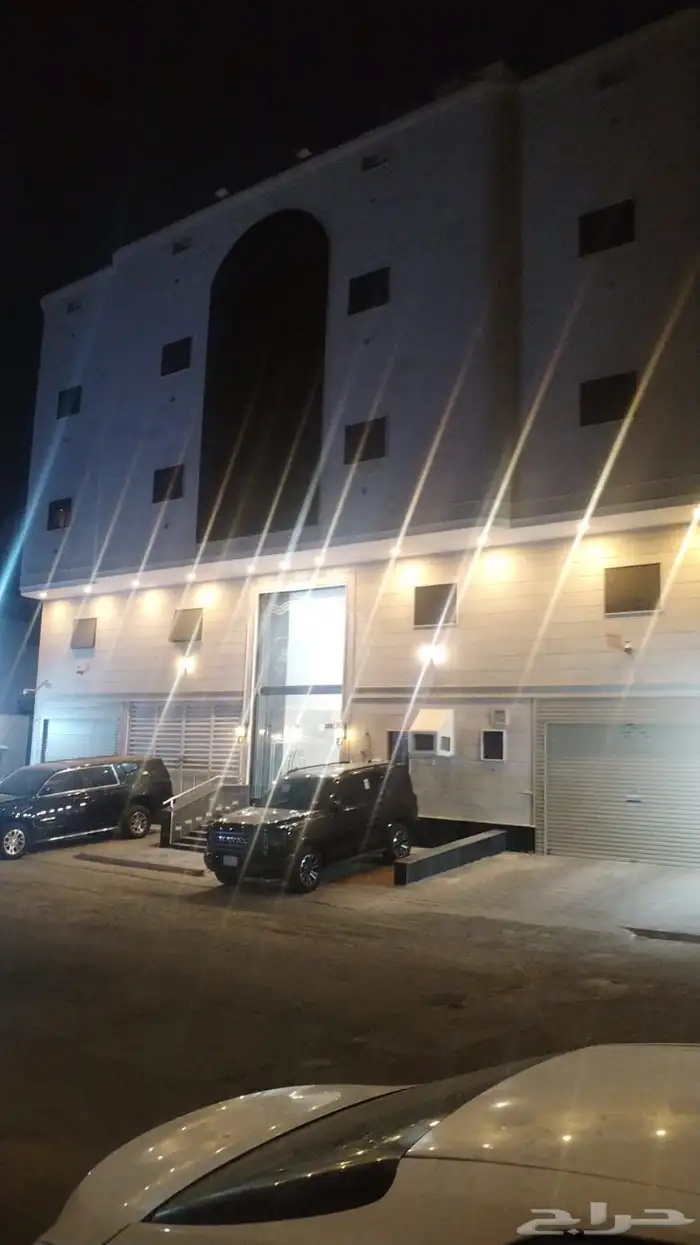 شقة حي ابو مراغ مكونا من 5 غرف مجددا 2