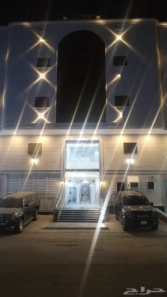 شقة حي ابو مراغ مكونا من 5 غرف مجددا 4