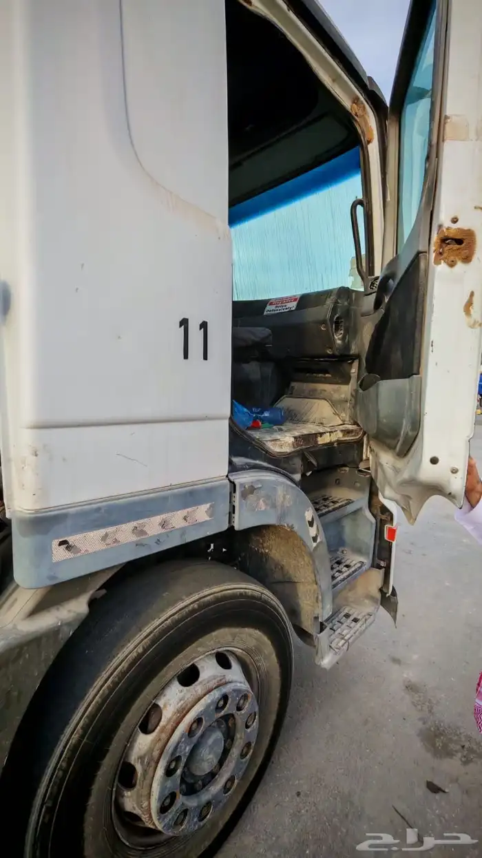 اثنين بوم ترك كرين مرسيدس بدون ونش 17