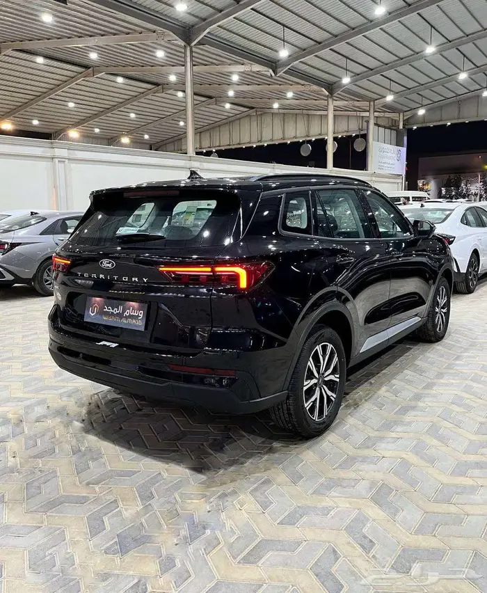 عرض خاص فورد تيريتوري امبيانتي 1.8 موديل 2026 بطاقه جمركيه 4