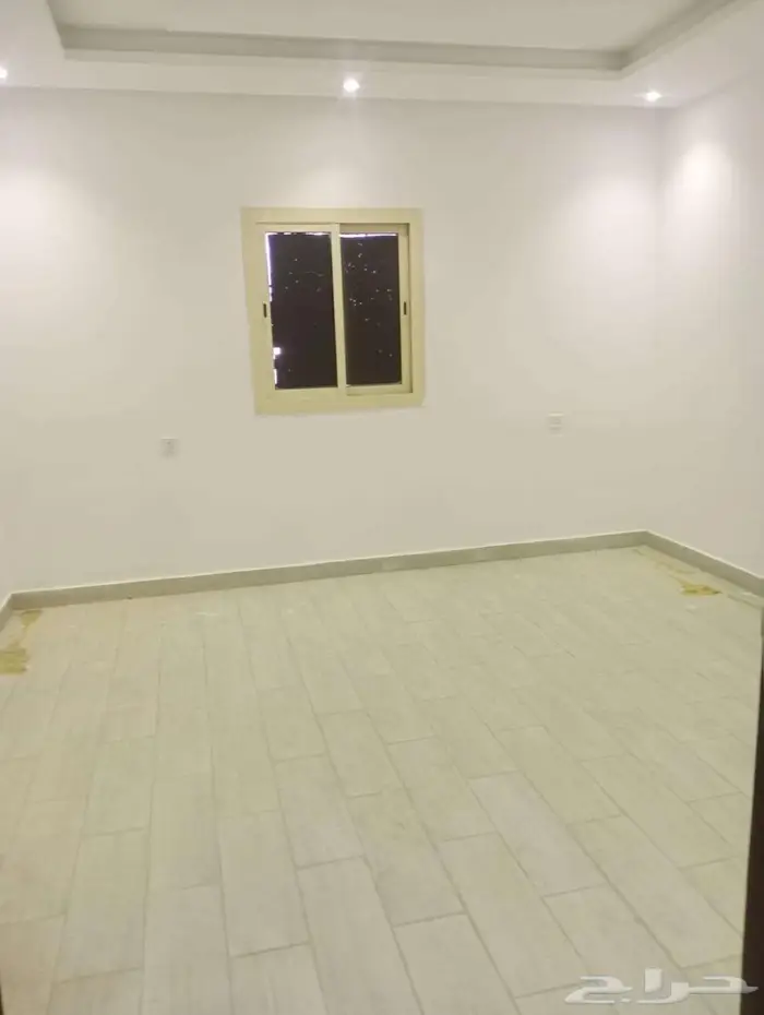 شقه فاخره للايجار جده 1700 7