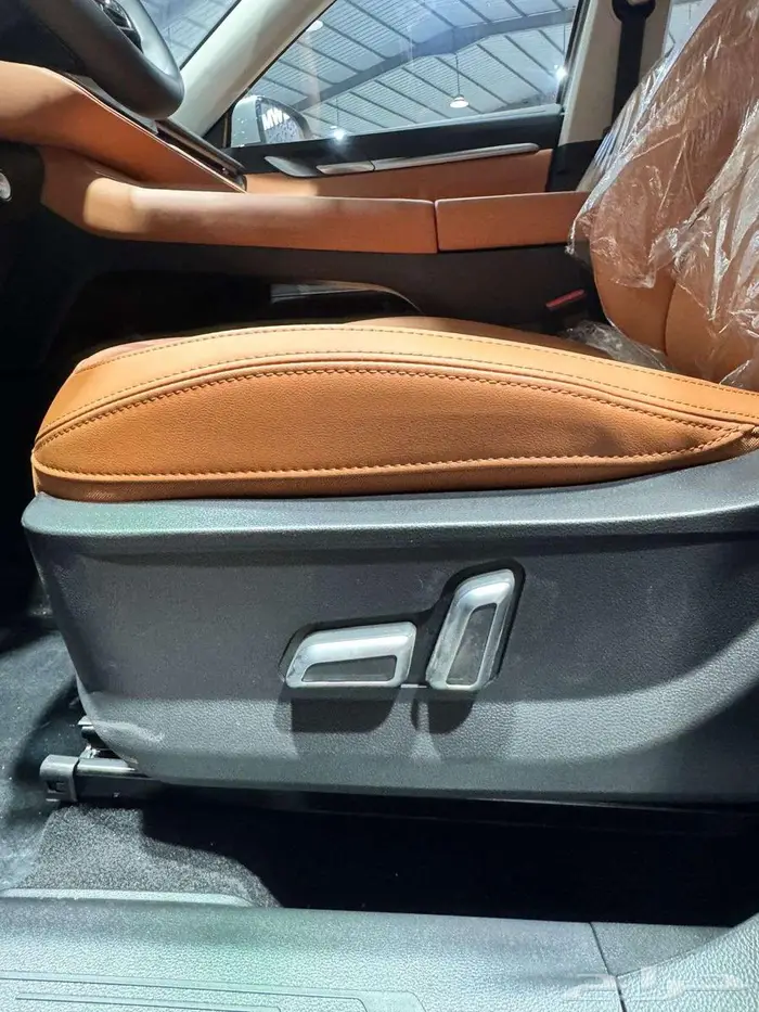 هافال H6 نص فل كامل موديل 2026 12