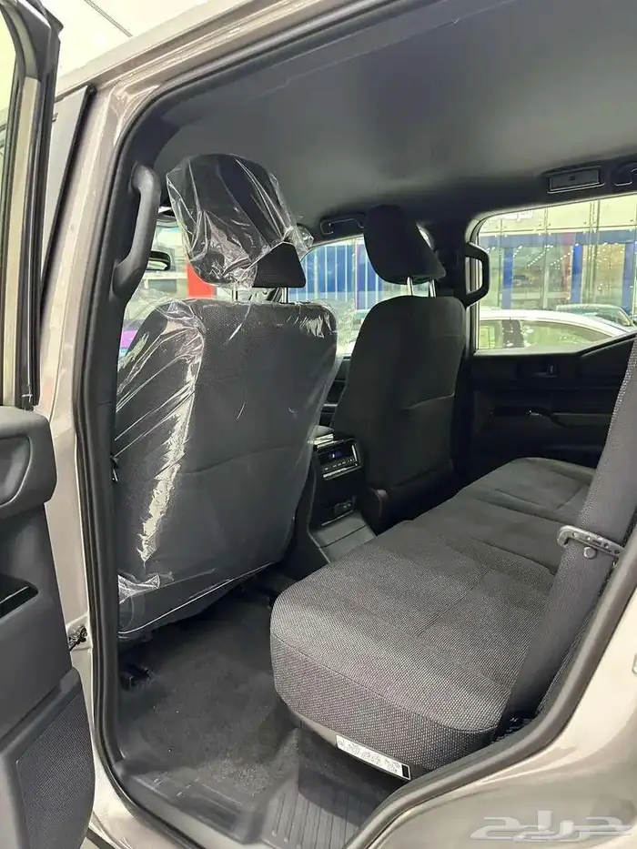 تويوتا برادو بنزين TXL1 موديل 2025 كاش وتقسيط جميع البنوك 5