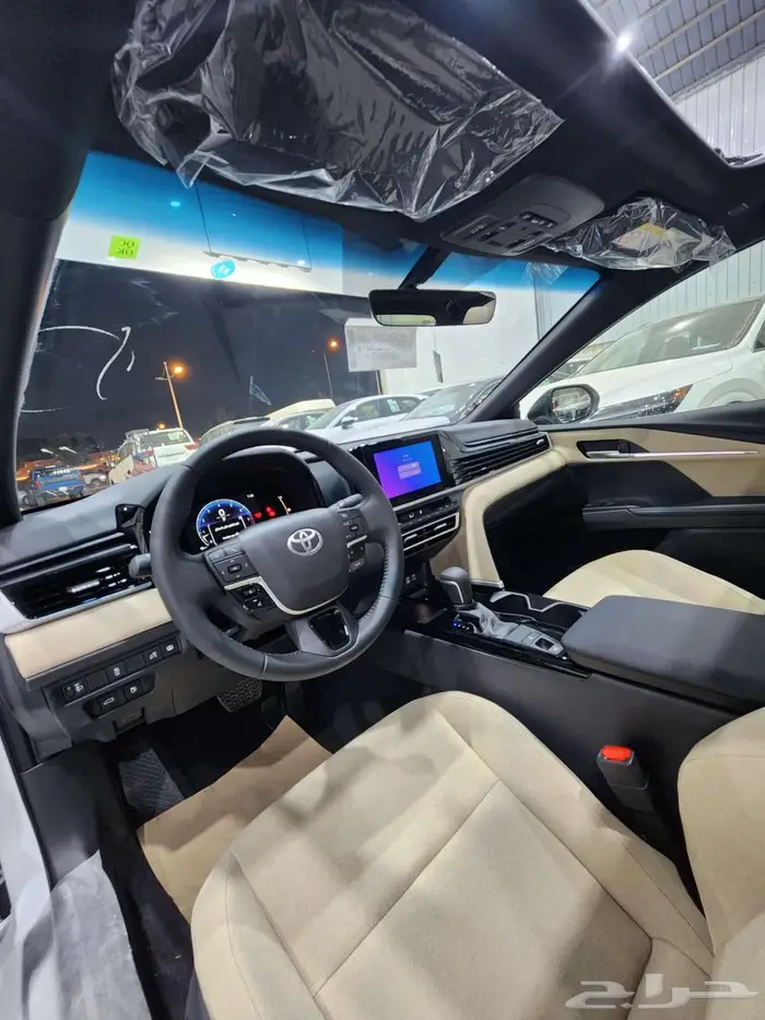كامري LE فتحه سقف 2025 بنزين السعر 120750 11