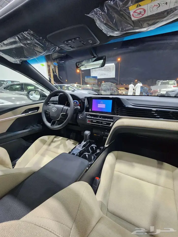 كامري LE فتحه سقف 2025 بنزين السعر 120750 12