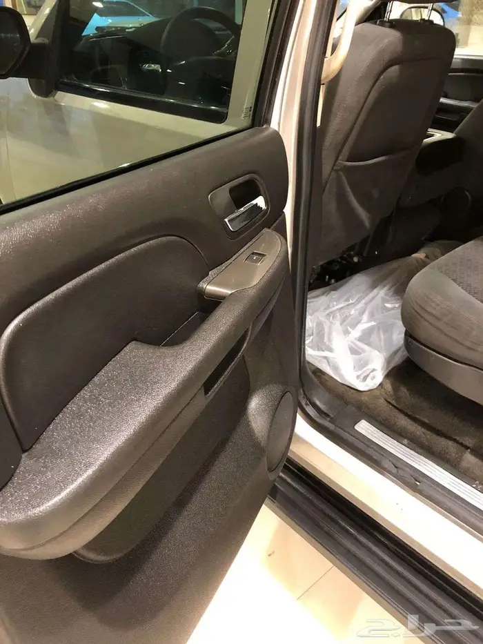 سوبربان 2007 بنزين رقم السيارة 13 20