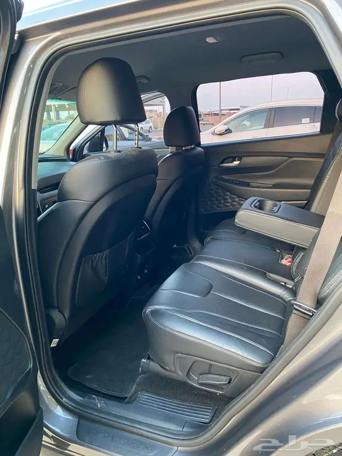 سنتافي 2020 ديزل 5 مقاعد عداد 200 ألف وارد كوريا 10