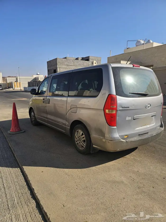 هونداي باص H1 فان 2