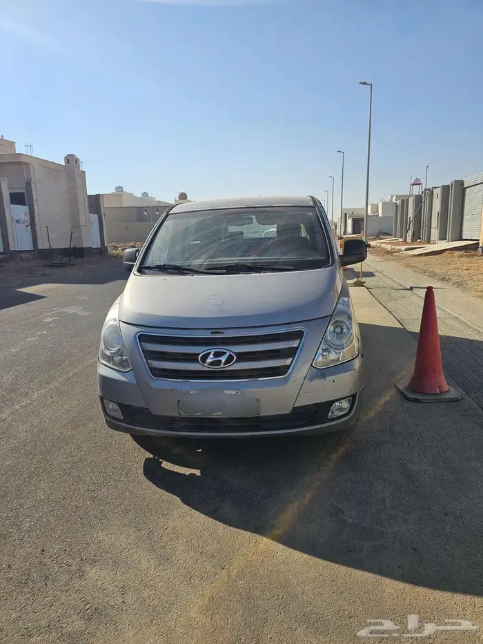 هونداي باص H1 فان 4