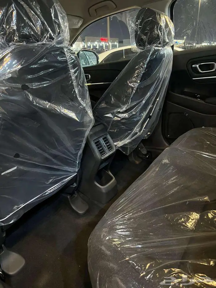 هوندا HR_V LX نص فل 2025 4
