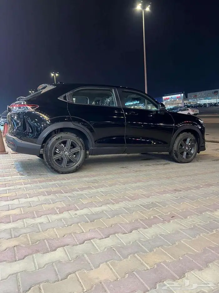 هوندا HR_V LX نص فل 2025 17