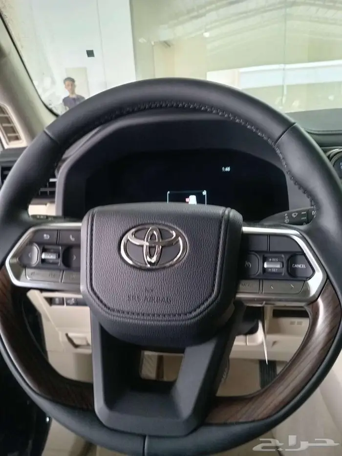 جي اكس ار L4 موديل 2025 بنزين بريمي اللون اسود 16