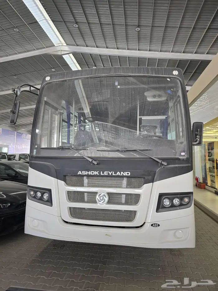 باص اشوك ليلاند 64راكب 2026 1