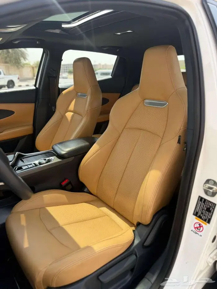 شانجان يوني تي فل كامل موديل 2023 عرض كامل 11