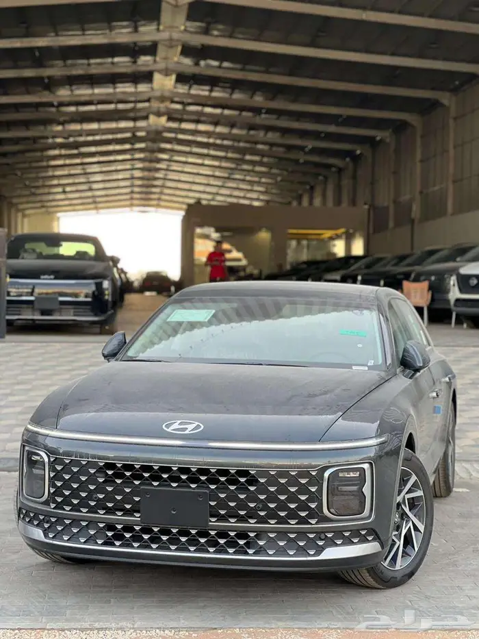 ازيرا كلاسيك 2026 رمادي مطفي كاش - اقساط 1