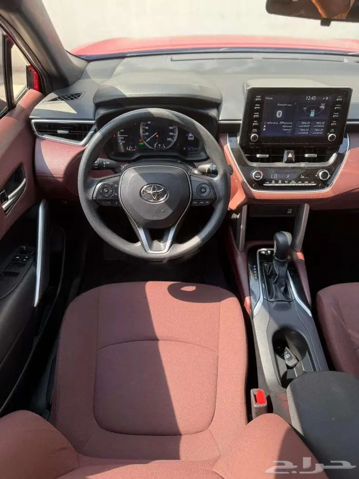 تويوتا كرولا كروس موديل 2022 ممشي 15 الف كيلو 13