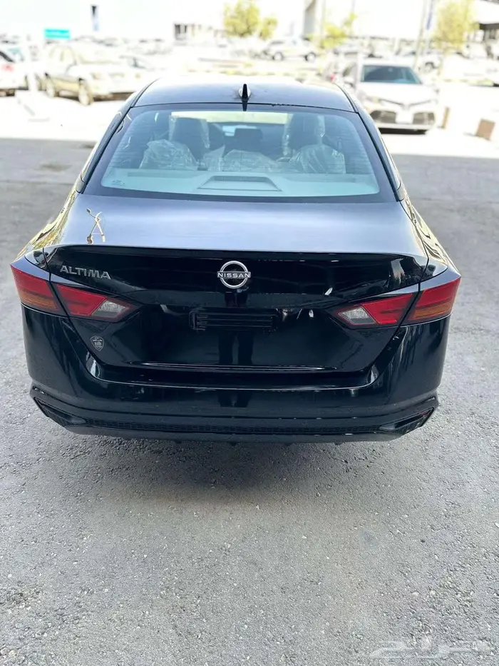 نيسان التيما استاندر 2025 كاش وتقسيط باقل الاسعار 12