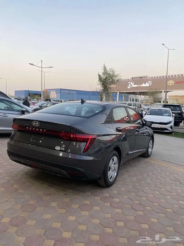 هونداي اكسنت 2026بنزين محرك 1.5 شاشة كاميرا (كاش) 3