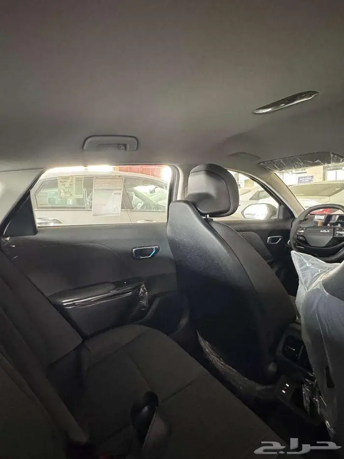 كيا k4 ستاندر مكينة 1600 2026 لون اسود اقل سعر 4