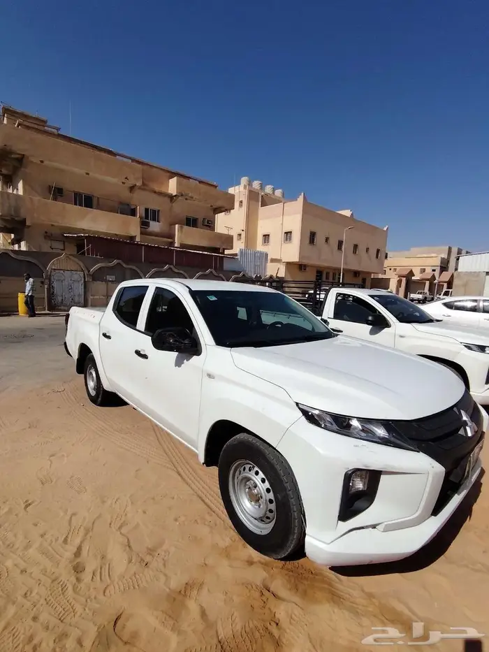 ميتسوبيشي غمارتين للإيجار الشهري 0